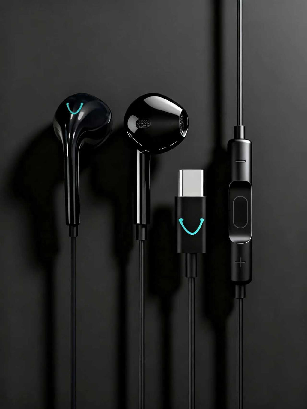 USB-C Wired Earphones Compatible with iPhone 15/16/17 Pro and pro Max, Built-in Microphone, 14mm Dynamic Driver, 1.2m Cable, Black and White