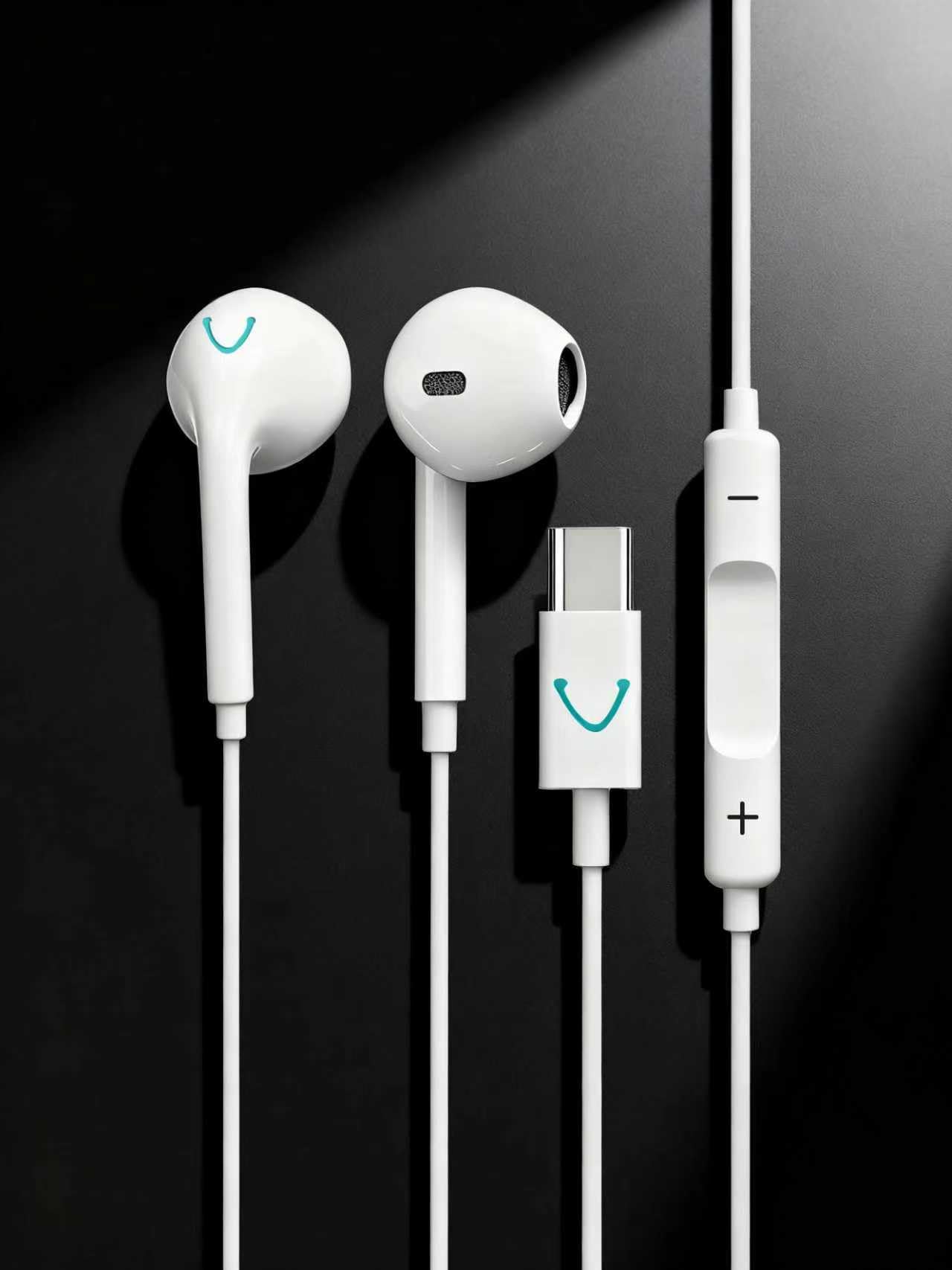 USB-C Wired Earphones Compatible with iPhone 15/16/17 Pro and pro Max, Built-in Microphone, 14mm Dynamic Driver, 1.2m Cable, Black and White